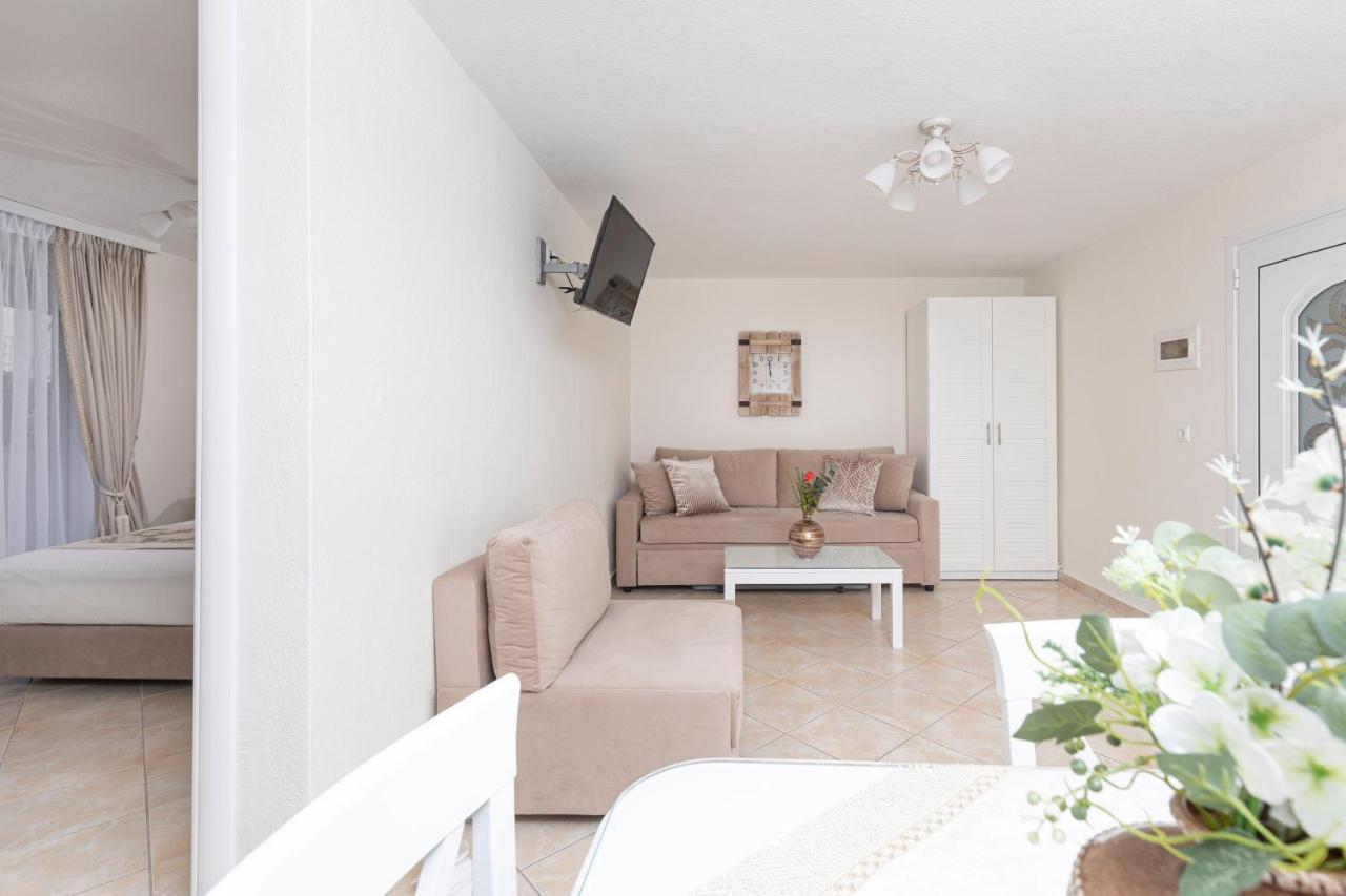 San Giorgio Apartments Скала Потамияс Екстериор снимка