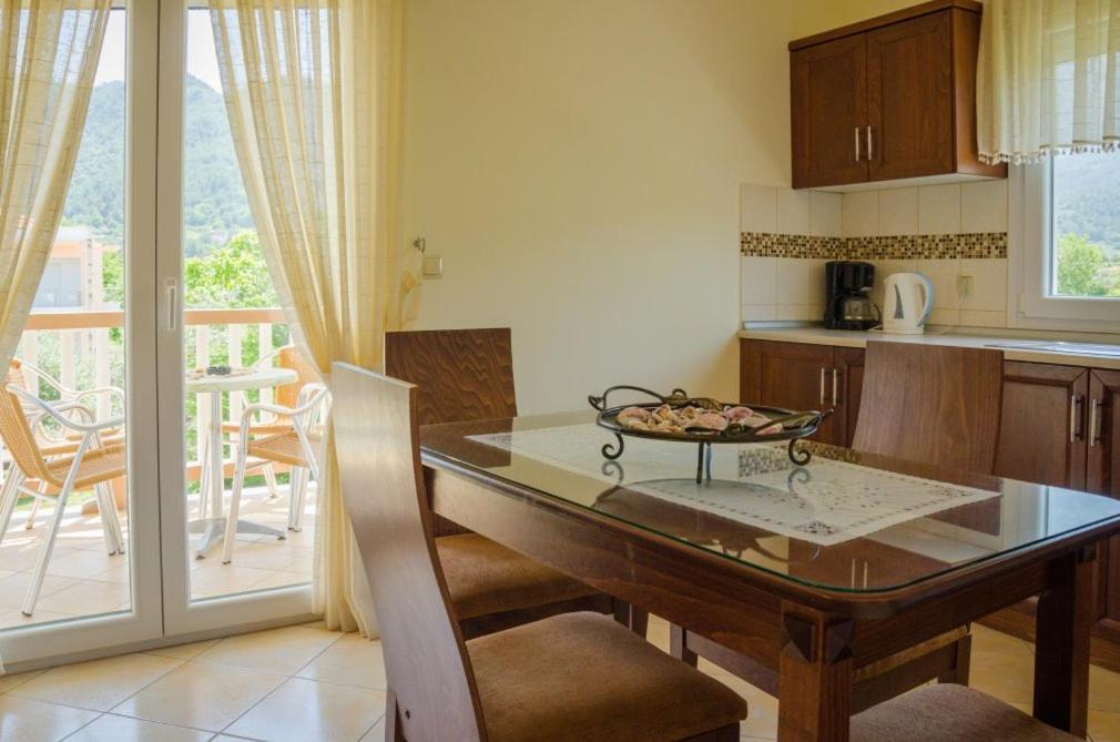 San Giorgio Apartments Скала Потамияс Стая снимка